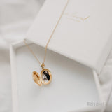 Classic Medaillon - So Loved Manufacture