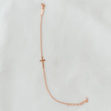 Side Cross Bracelet (Gold Vermeil) | Armband für €39.99 von So Loved Manufacture