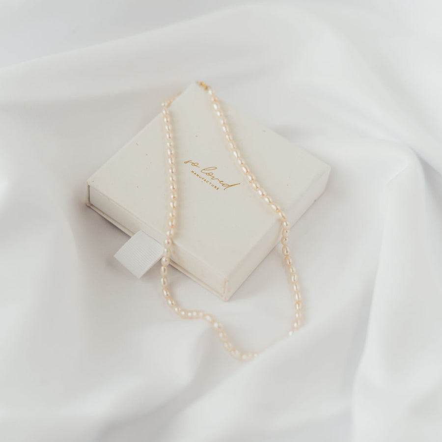 Pearl Necklace | Kette für €64.99 von So Loved Manufacture