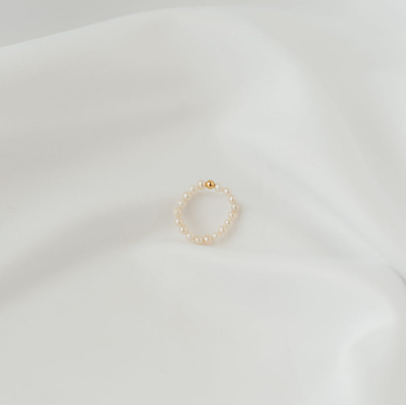 Pearl Ring | Ringe für €29.99 von So Loved Manufacture
