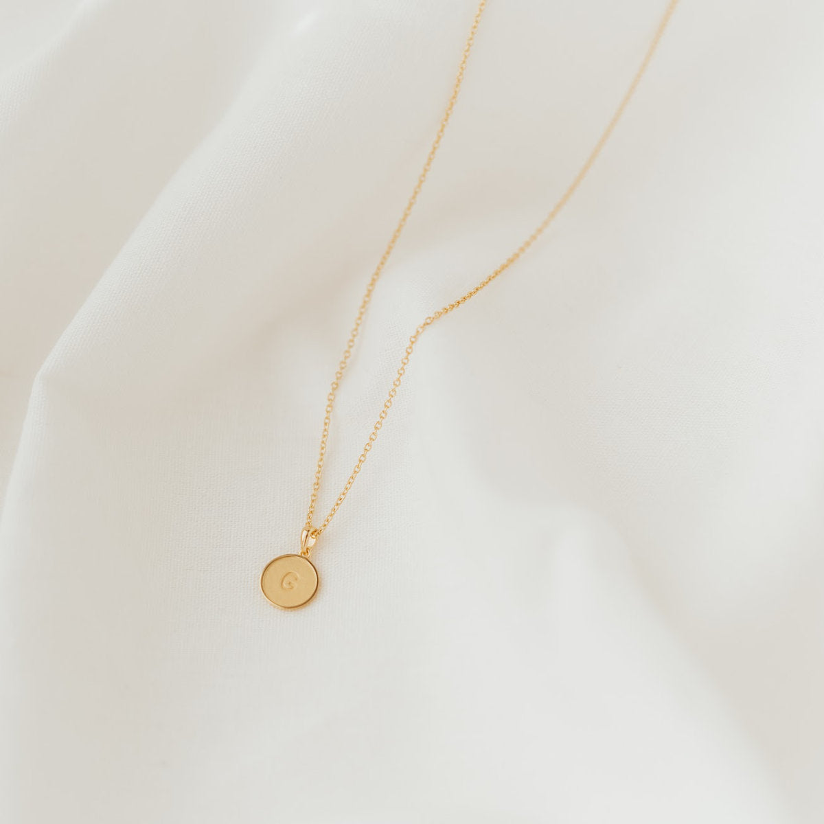 Letter Necklace | Kette für €39.99 von So Loved Manufacture