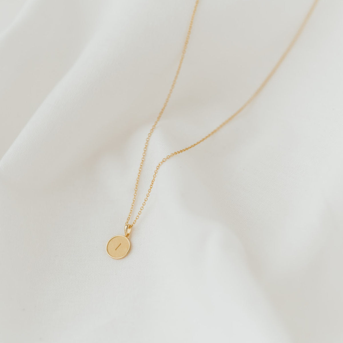 Letter Necklace | Kette für €39.99 von So Loved Manufacture
