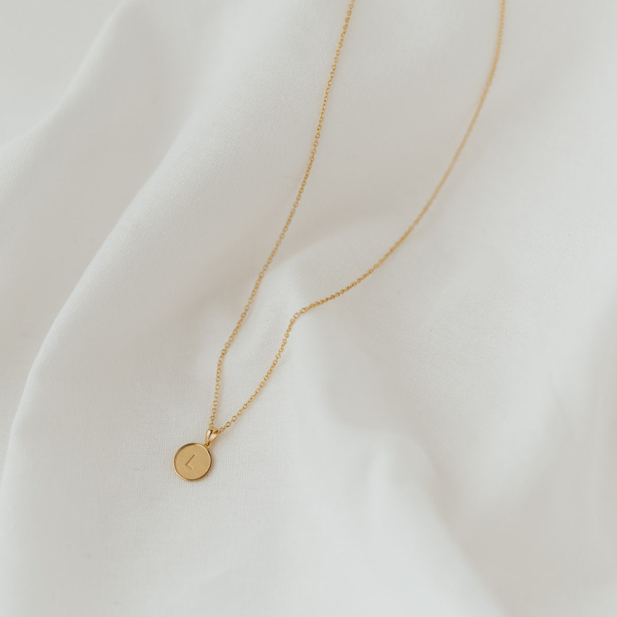 Letter Necklace | Kette für €39.99 von So Loved Manufacture
