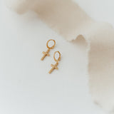 Alive Crystal Hoops | Ohrringe für €21.99 von So Loved Manufacture