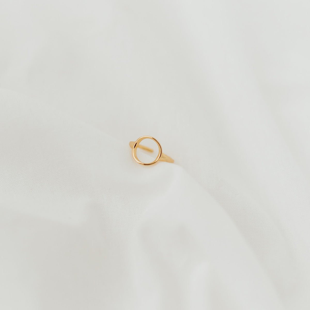 Circle Ring (Gold Vermeil) | Ringe für €39.99 von So Loved Manufacture