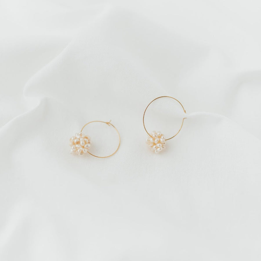 Classic Pearl | Ohrringe für €29.99 von So Loved Manufacture