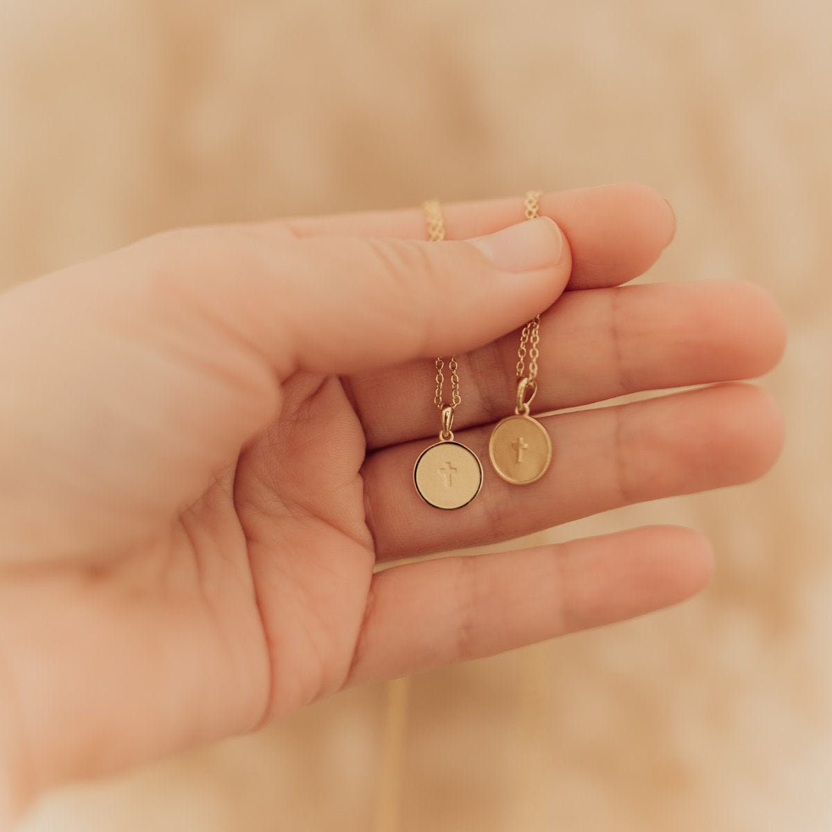 Cross - Necklace | Kette für €39.99 von So Loved Manufacture