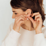 Flower Bow | Ohrringe für €17.99 von So Loved Manufacture