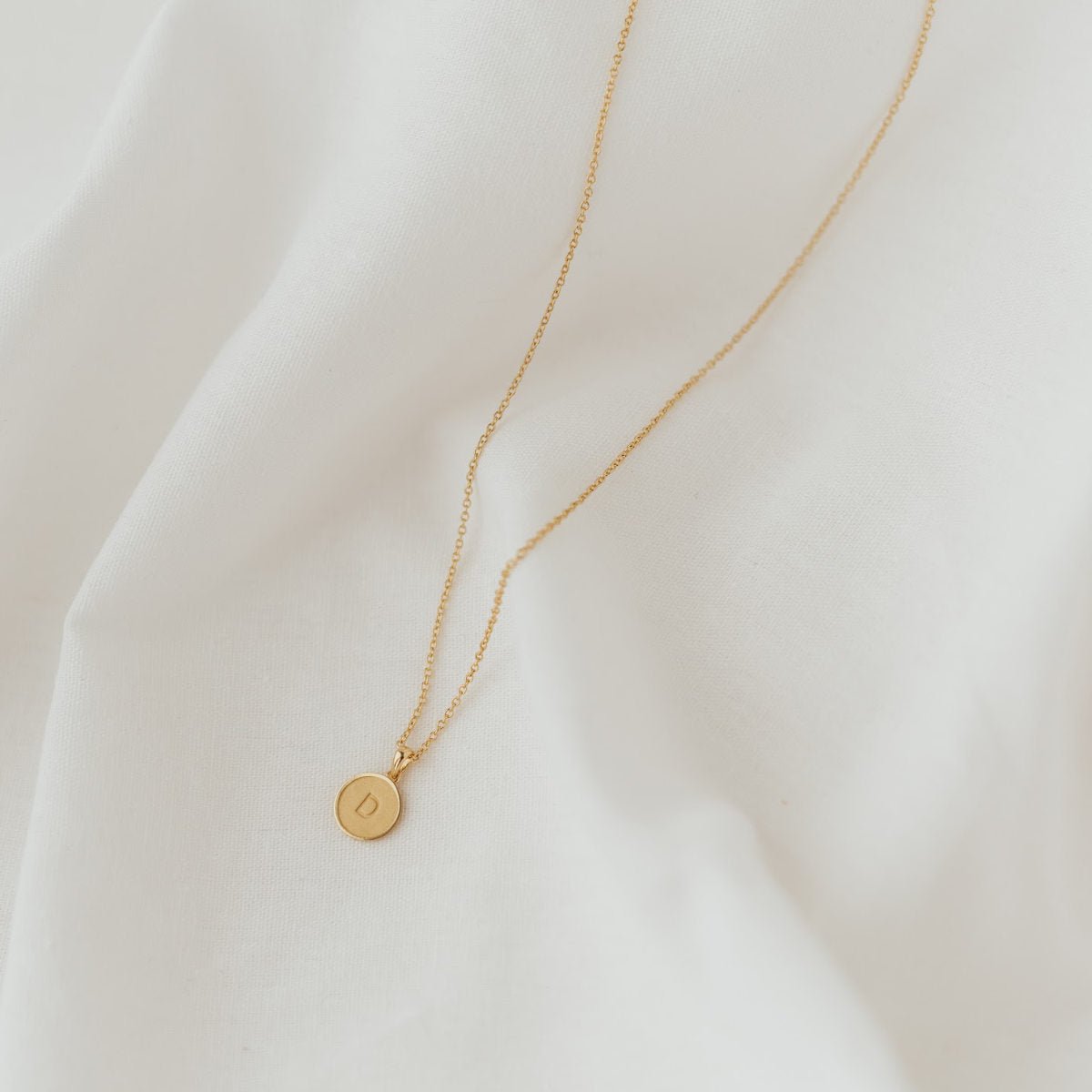 Letter Necklace | Kette für €39.99 von So Loved Manufacture