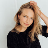 Love First | Ohrringe für €49.99 von So Loved Manufacture