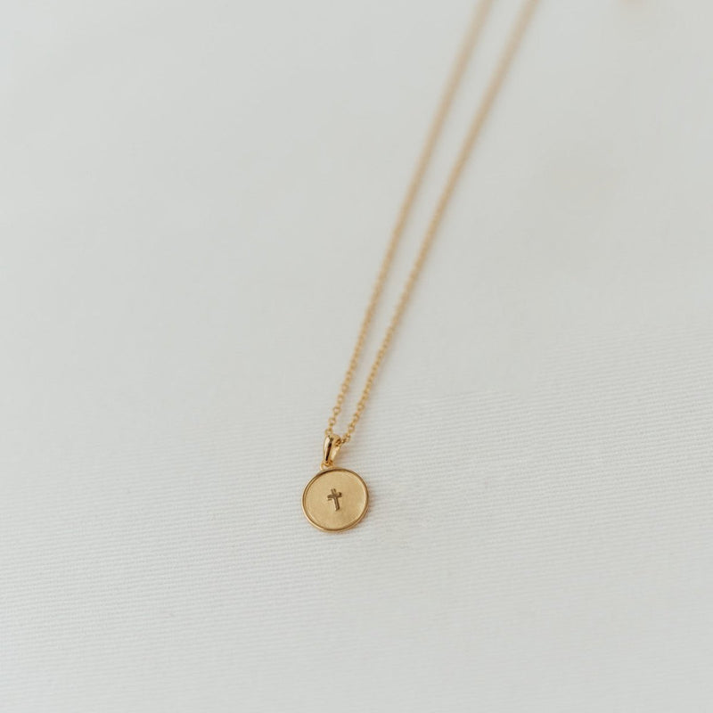 Mini Prayer - Necklace | Kette für €39.99 von So Loved Manufacture