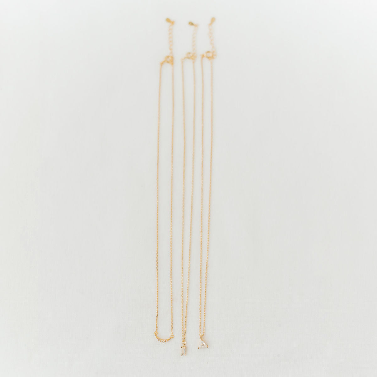 Malin Triangle - Necklace | Kette für €29.99 von So Loved Manufacture