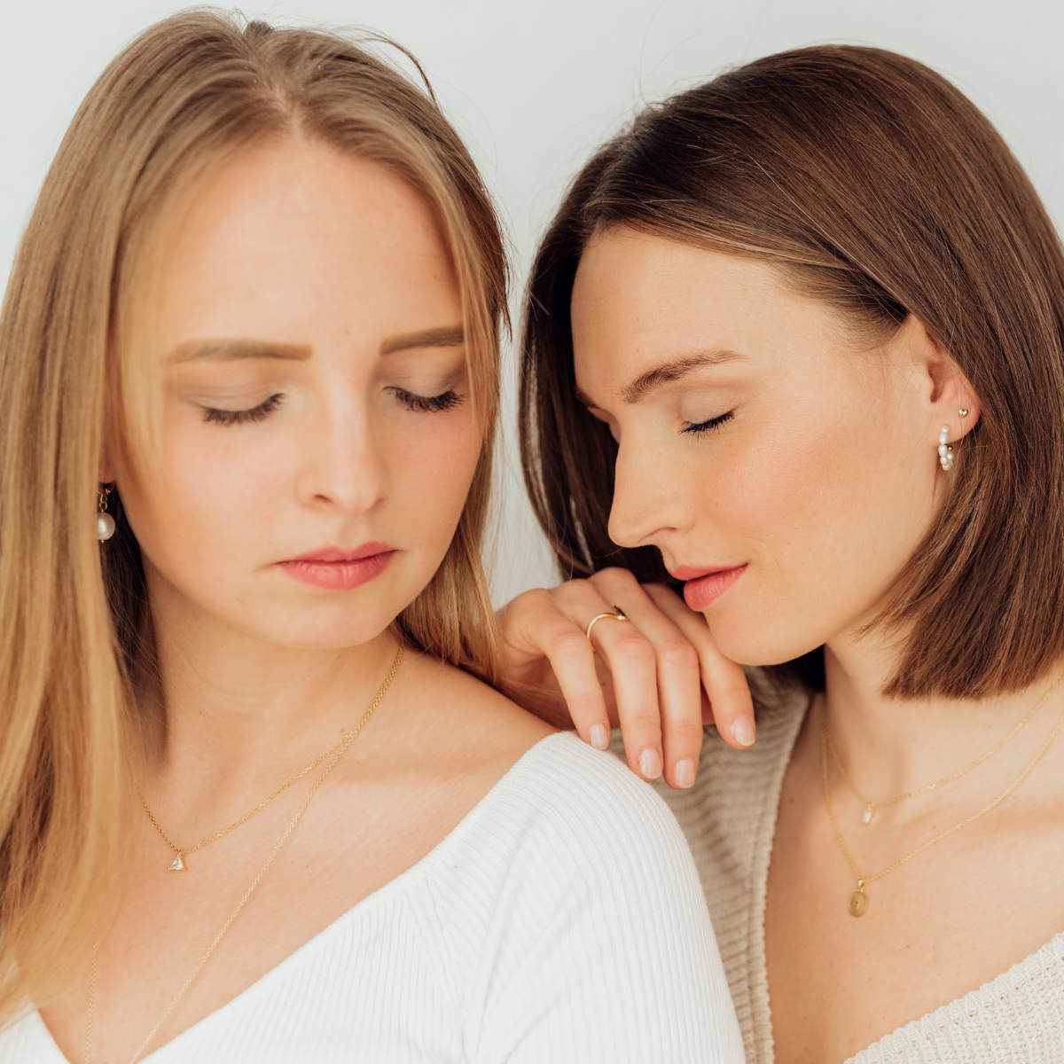 Malin Triangle - Necklace | Kette für €29.99 von So Loved Manufacture