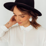 White Moon | Ohrringe für €17.99 von So Loved Manufacture