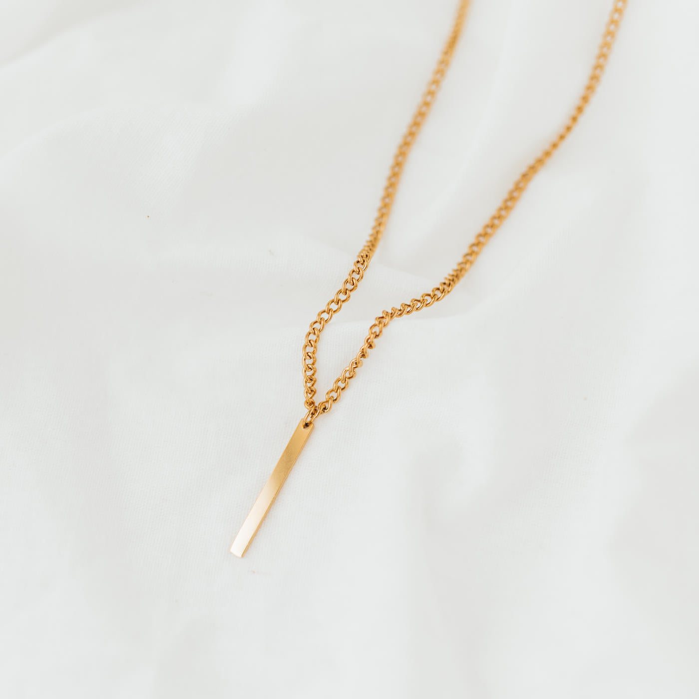 Nova Bar Necklace