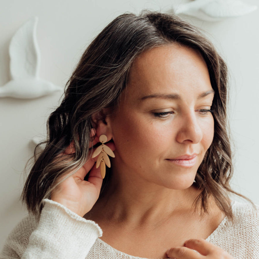 Sand Leaf | Ohrringe für €29.99 von So Loved Manufacture