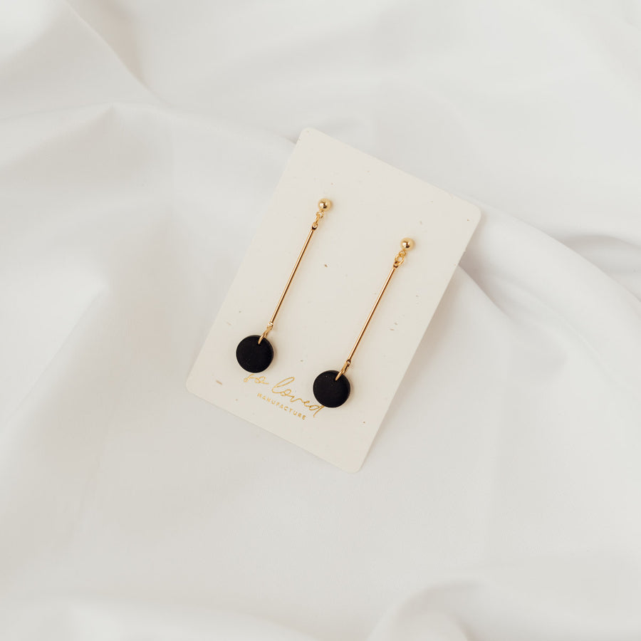 Neverending | Ohrringe für €24.99 von So Loved Manufacture