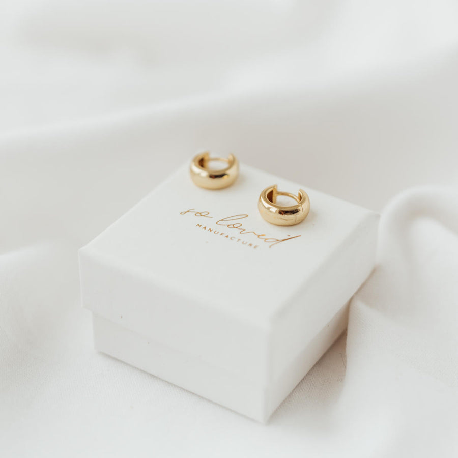 Mara Glow | Ohrringe für €39.99 von So Loved Manufacture