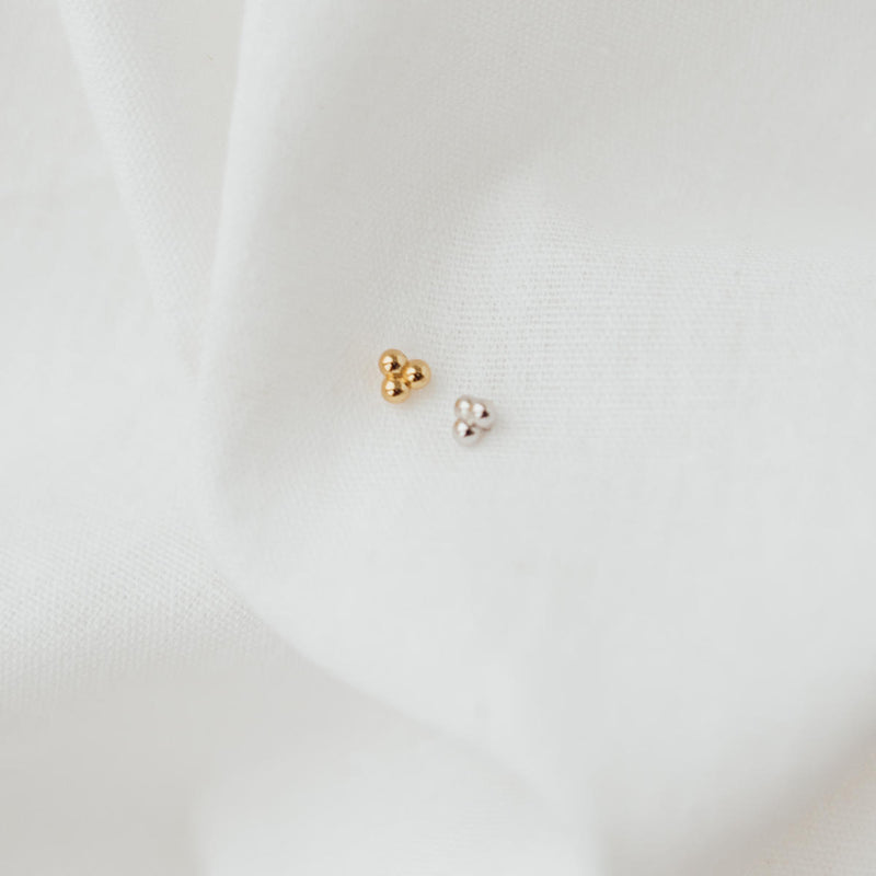 Tiny Dots | Ohrringe für €24.99 von So Loved Manufacture