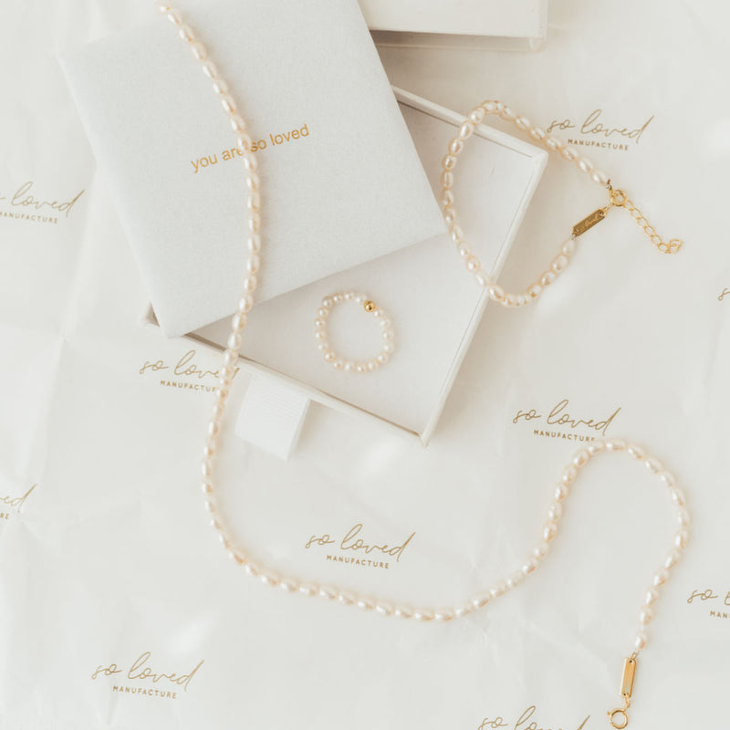 Pearl Necklace | Kette für €64.99 von So Loved Manufacture