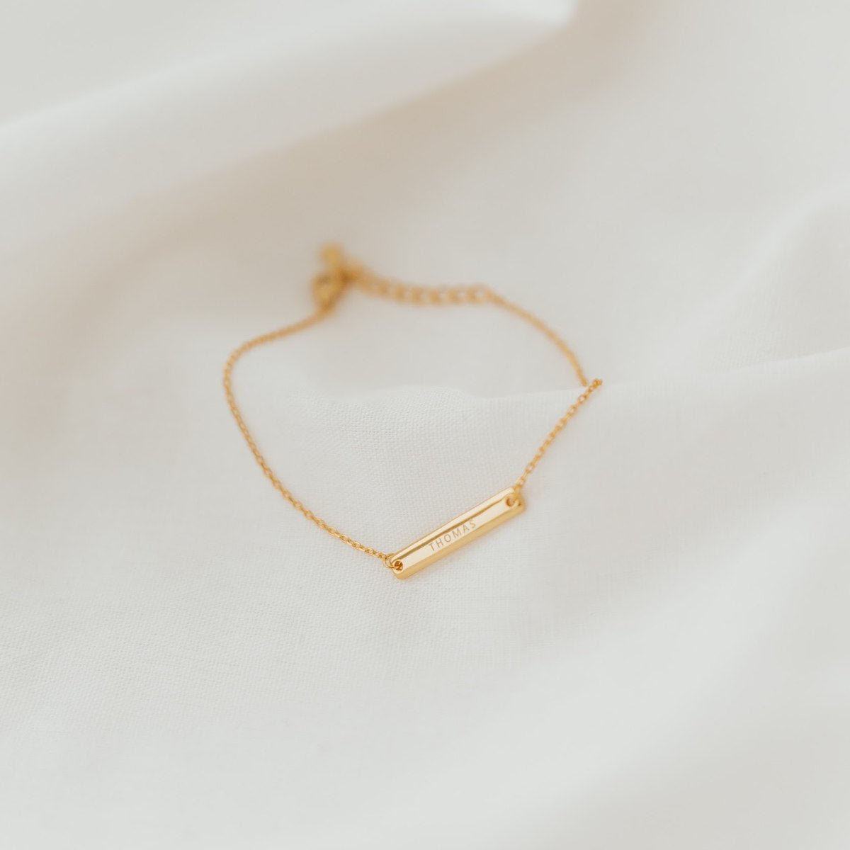 Bar Bracelet (Gold Vermeil) | Armband für €44.99 von So Loved Manufacture