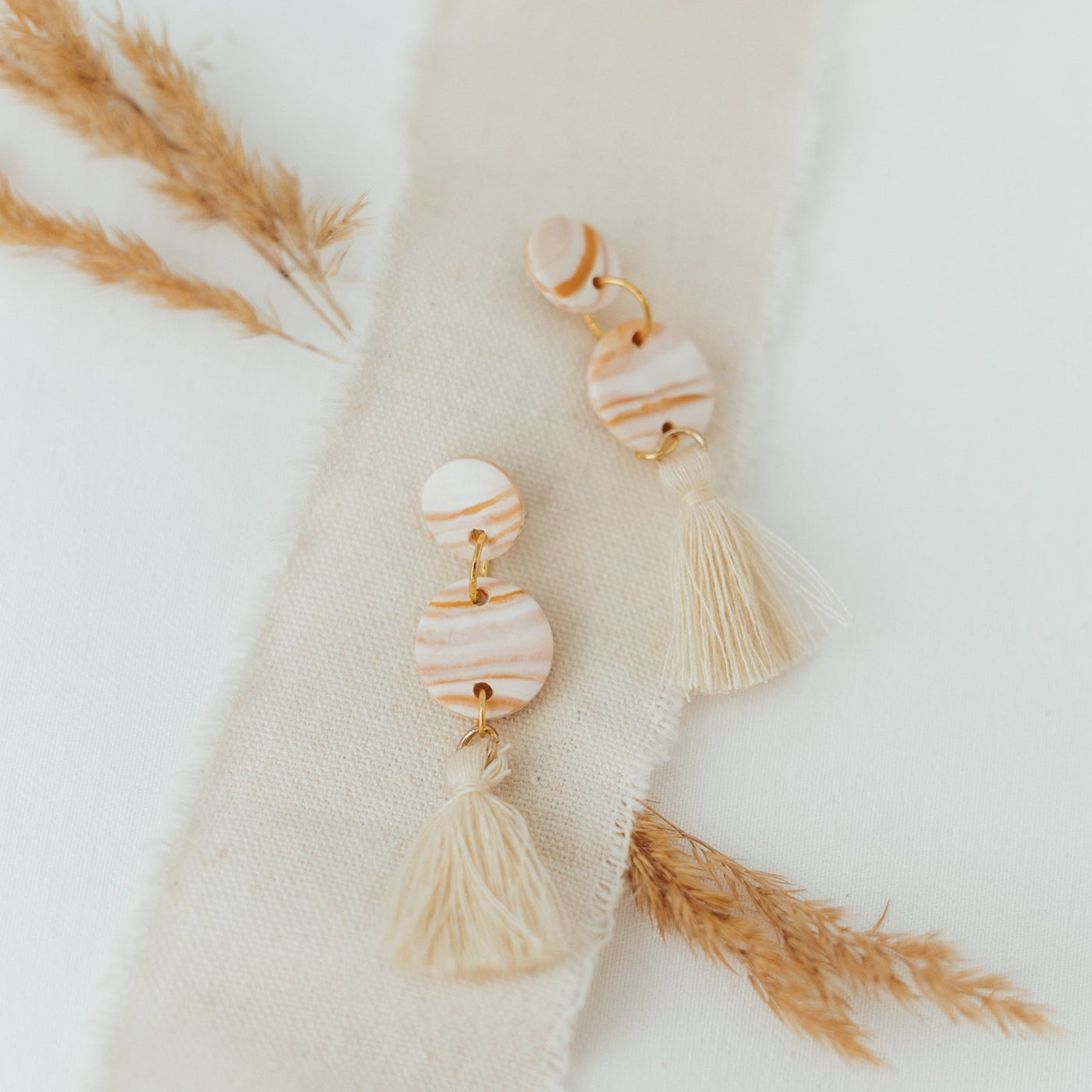 Boho Quaste | Ohrringe für €19.99 von So Loved Manufacture
