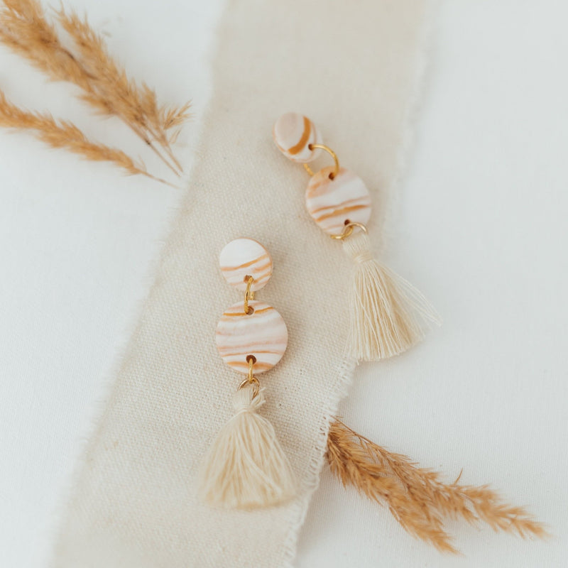 Boho Quaste | Ohrringe für €19.99 von So Loved Manufacture