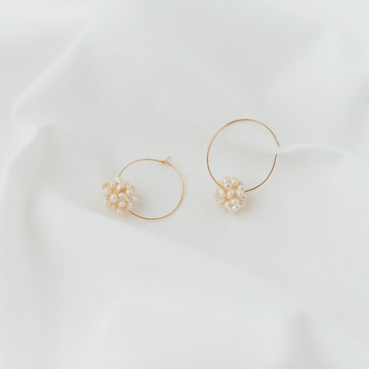 Classic Pearl | Ohrringe für €29.99 von So Loved Manufacture