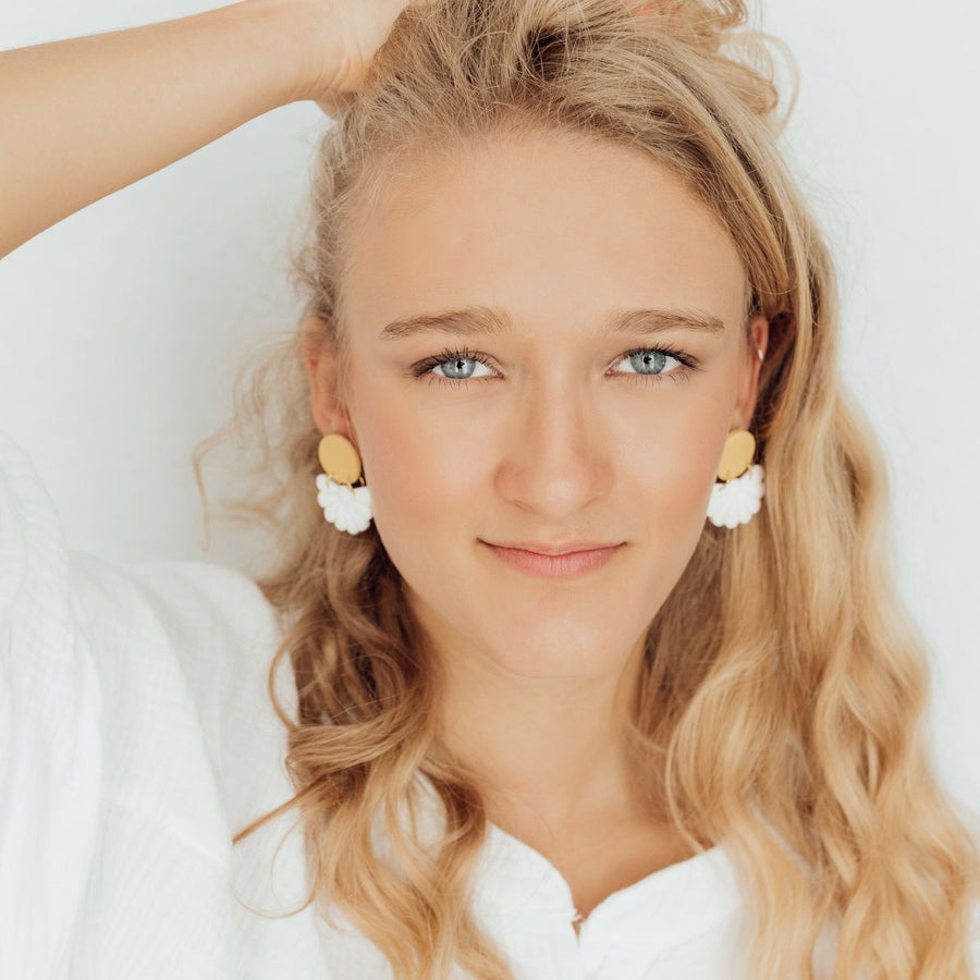 Daisy | Ohrringe für €19.99 von So Loved Manufacture