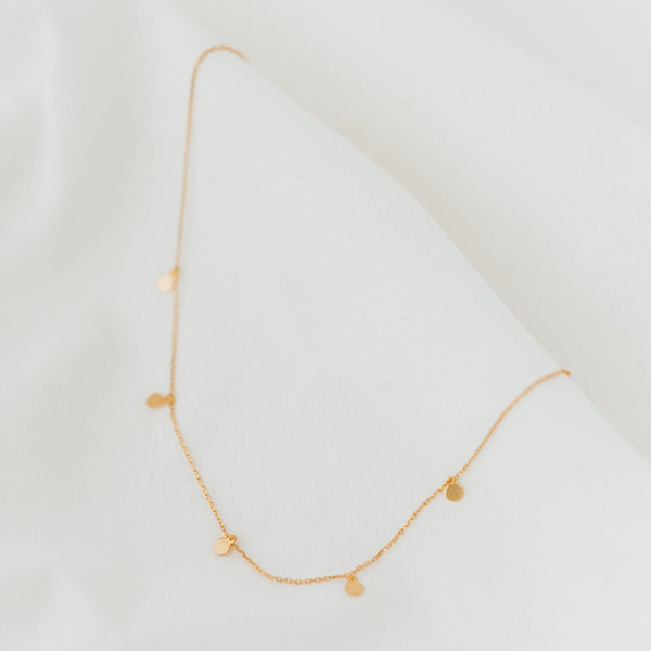 Family Dot Necklace | Kette für €49.99 von So Loved Manufacture