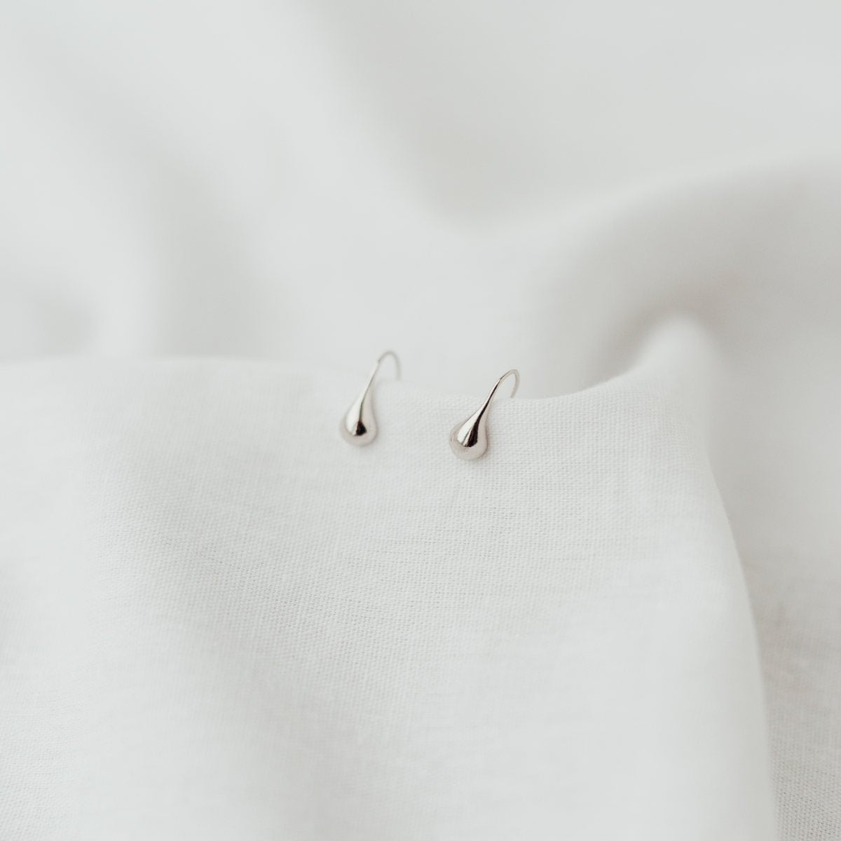 Fine Drop | Ohrringe für €24.99 von So Loved Manufacture