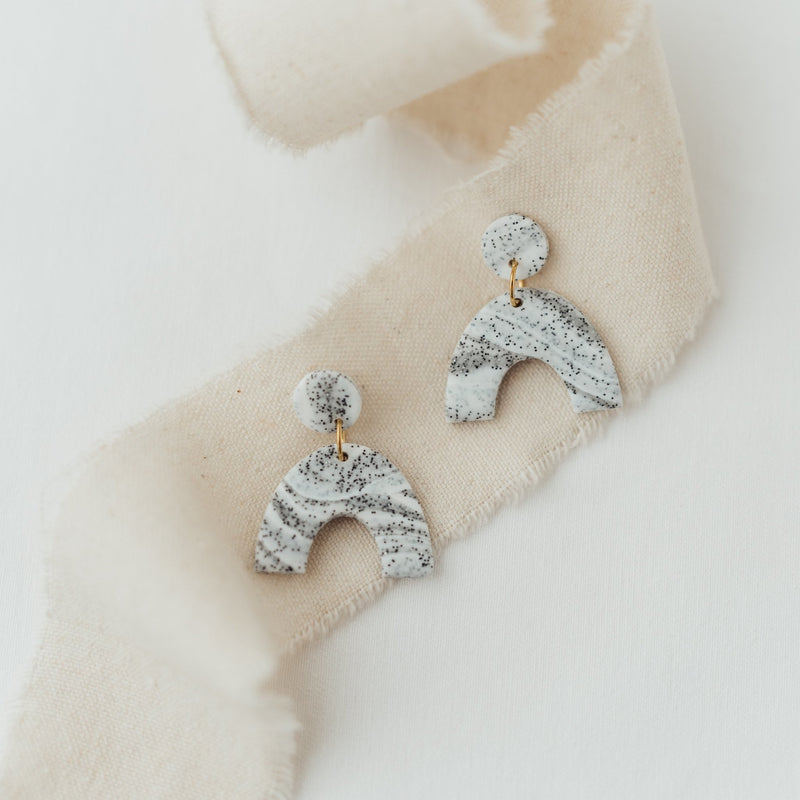 Granite Rainbow | Ohrringe für €18.99 von So Loved Manufacture