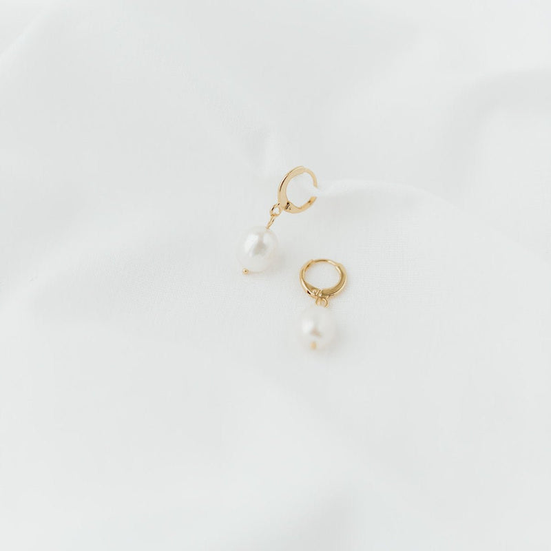 Lynn Pearl | Ohrringe für €29.99 von So Loved Manufacture