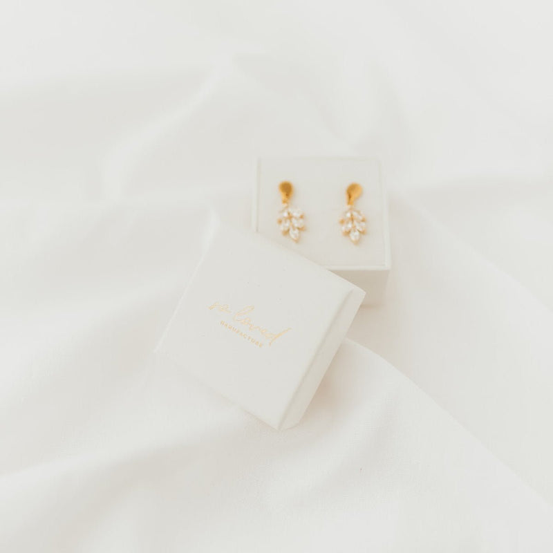 Malin Leaf | Ohrringe für €24.99 von So Loved Manufacture