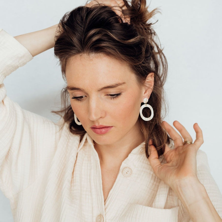 Oval (with cutout) | Ohrringe für €17.99 von So Loved Manufacture