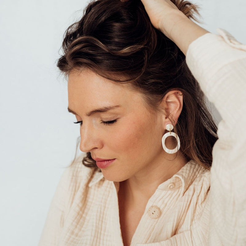Oval (with cutout) | Ohrringe für €17.99 von So Loved Manufacture