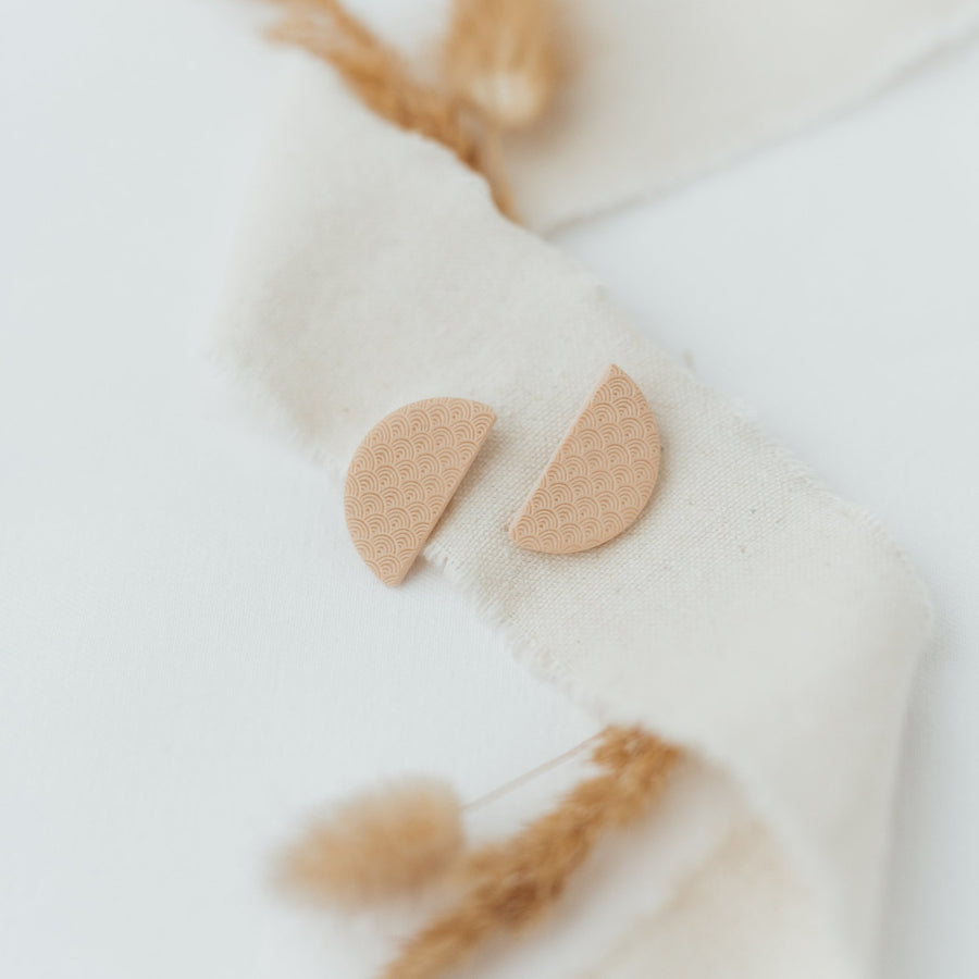 Pure Halfmoon | Ohrringe für €17.99 von So Loved Manufacture