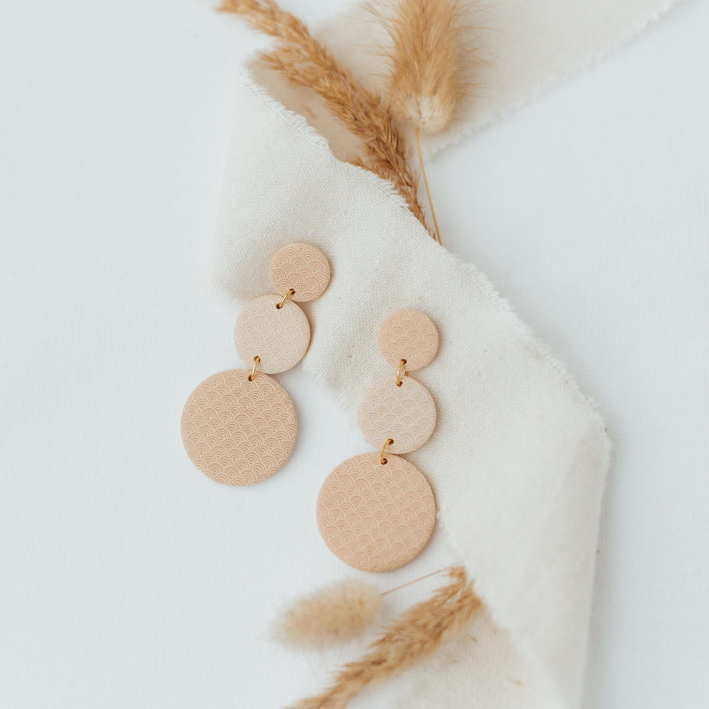 Pure Triple | Ohrringe für €23.99 von So Loved Manufacture