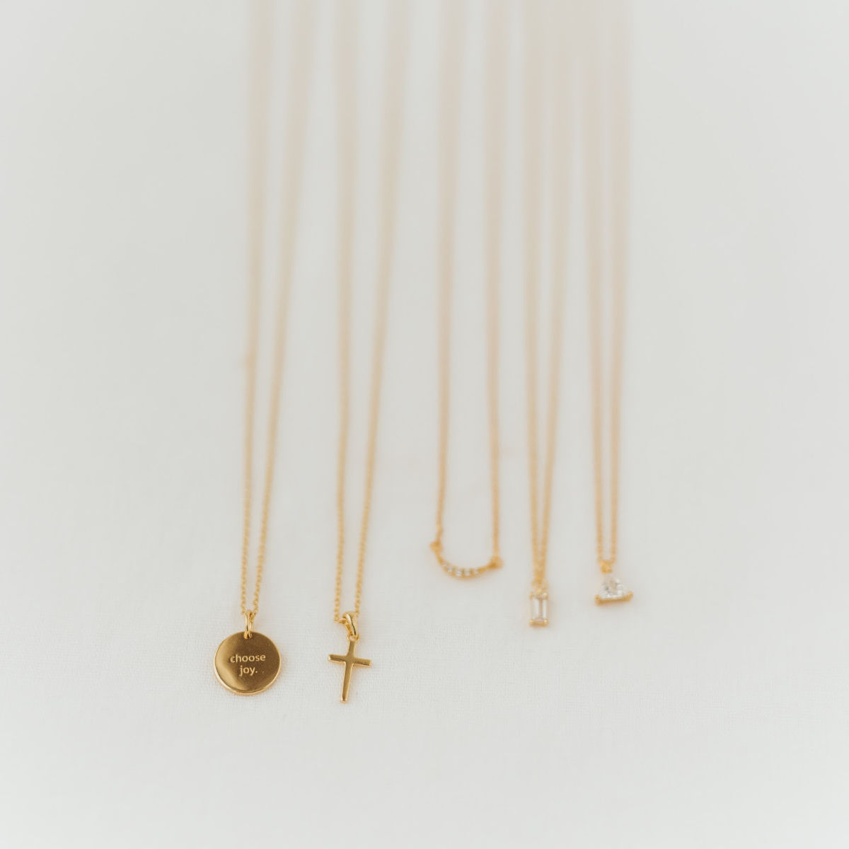 Malin Triangle - Necklace | Kette für €29.99 von So Loved Manufacture