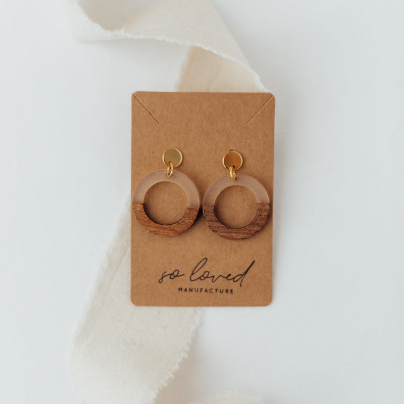 Wooden Circle (with cutout) | Ohrringe für €19.99 von So Loved Manufacture